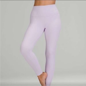 EUC Lululemon Athletica Align High-Rise Pant
Leggings 28" Lavender Dew Size 8